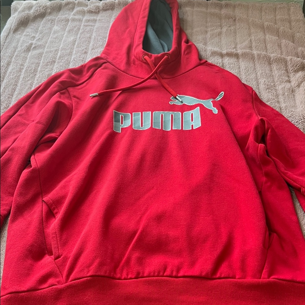 Puma Men's Bold Red Hoodie - Size Large